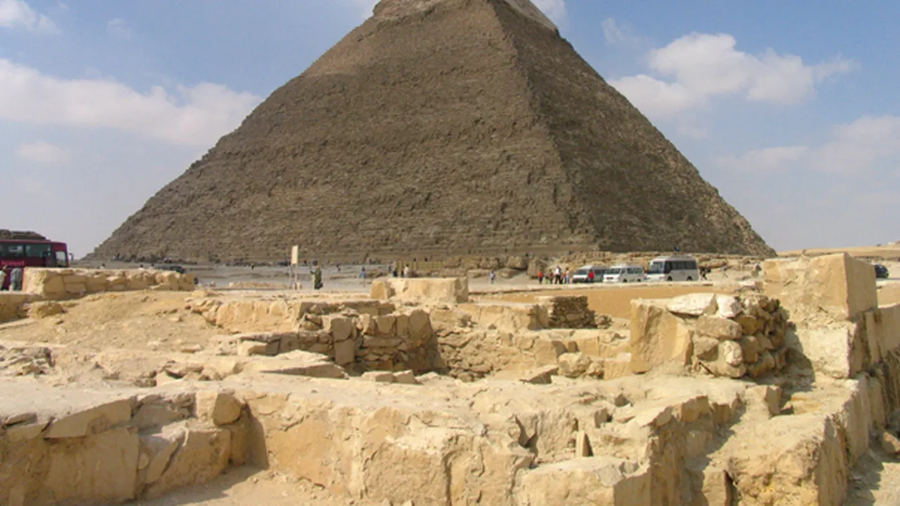 Un mecanism de apărare, descoperit în Marea Piramidă din Giza