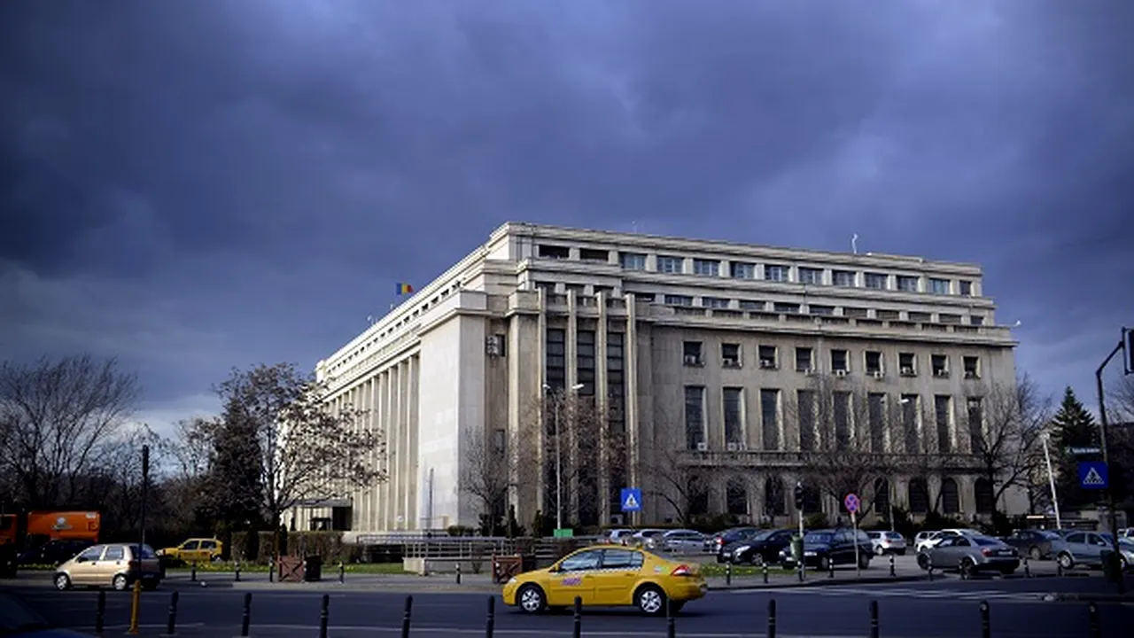 Palatul Victoria va fi iluminat în portocaliu pentru a marca Ziua pentru Siguranţa Pacientului