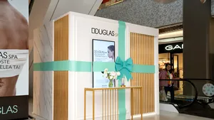 Frumuseţea, celebrată în magazinele DOUGLAS printr-un concept unic de îngrijire premium, CABINA SPA