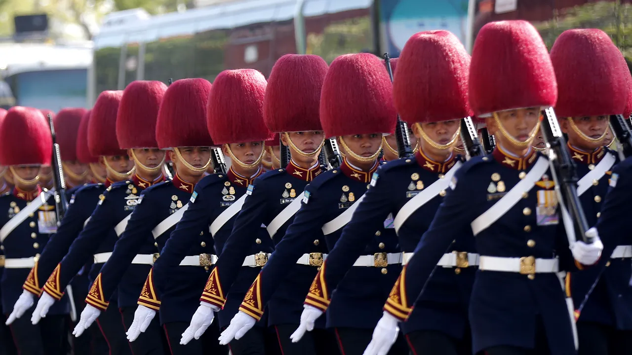 Trei zile de ceremonii pentru „regele-zeu”: Maha Vajiralongkorn, primul monarh încoronat în Thailanda în ultimii 70 de ani | FOTO, VIDEO