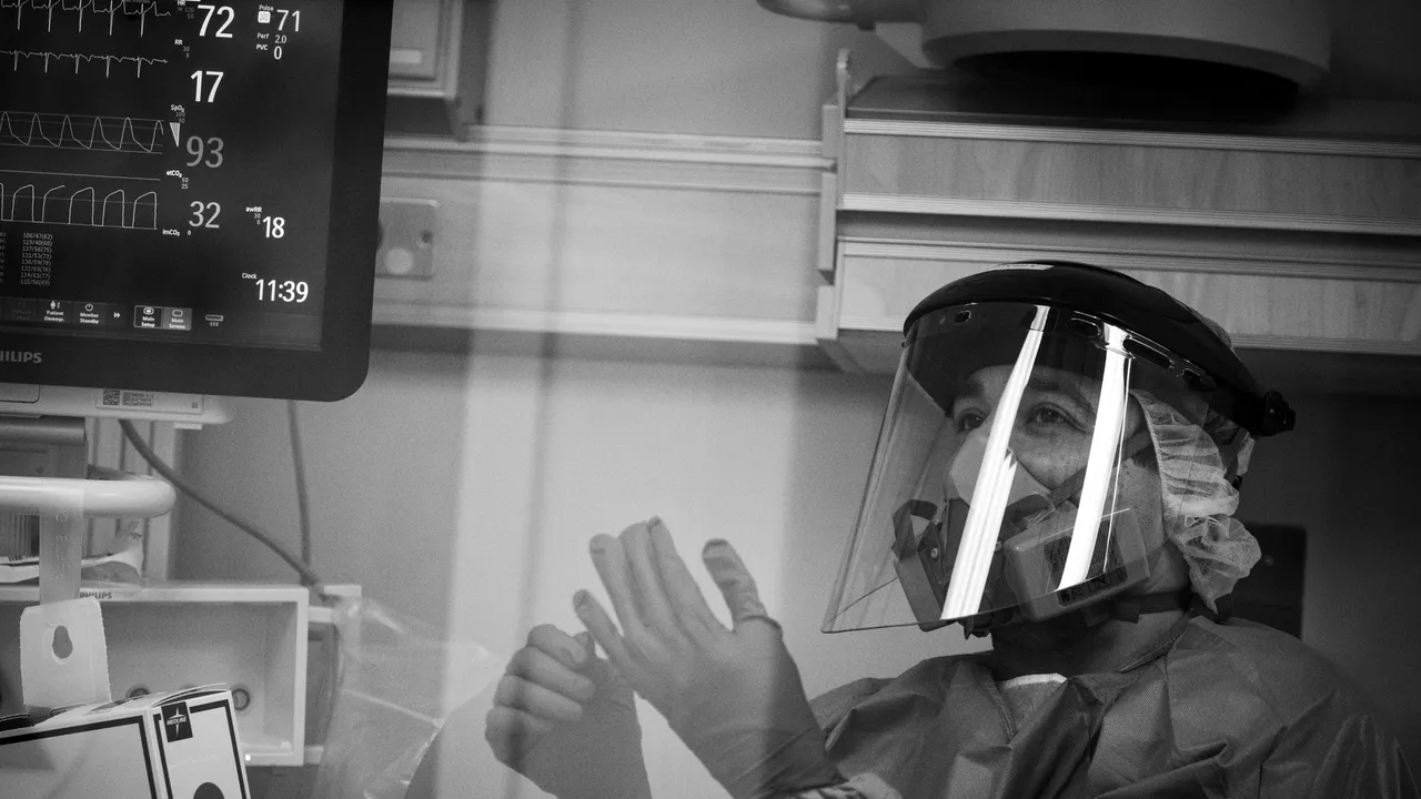 CORONAVIRUS. SUA a înregistrat cel mai mare număr de infectări într-o zi de la începutul pandemiei. Statele cele mai afectate