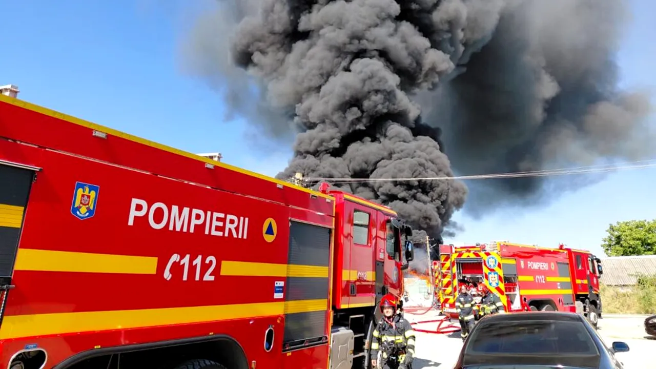 Incendiu pe Autostrada A3 București-Brașov. Trafic oprit spre Brașov, în zona Moara Vlăsiei