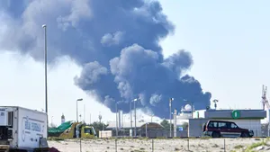 EXTERNE Mai mulți răniți în urma unui atac iranian asupra aeroportului din Kuweit. Zborurile comerciale au fost suspendate