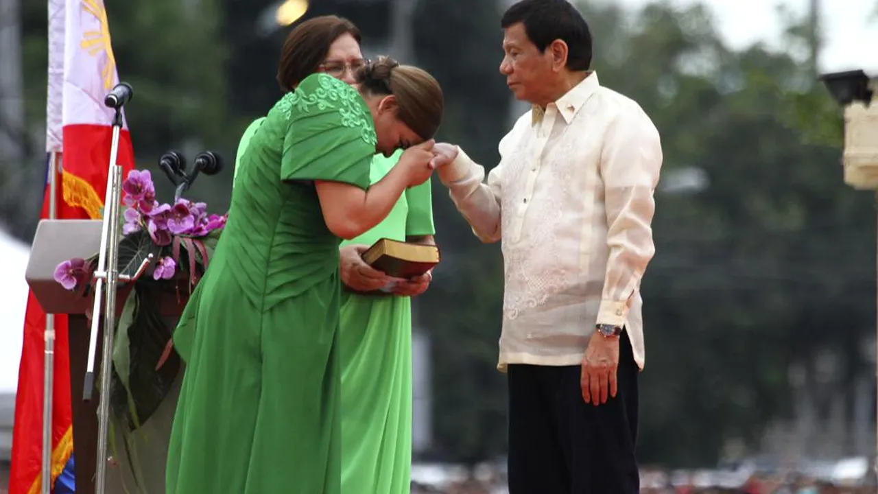 Fiica fostului lider filipinez, Rodrigo Duterte, a depus jurământul pentru funcţia de vicepreşedinte