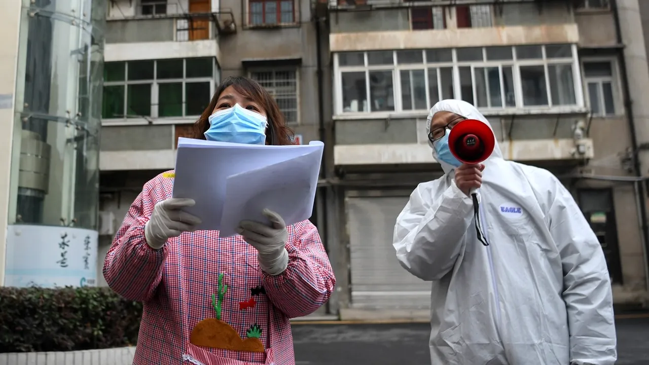 Noul bilanţ al epidemiei de coronavirus: Numărul morţilor a ajuns la 724. Cinci britanici, diagnosticaţi cu noul virus în Franţa