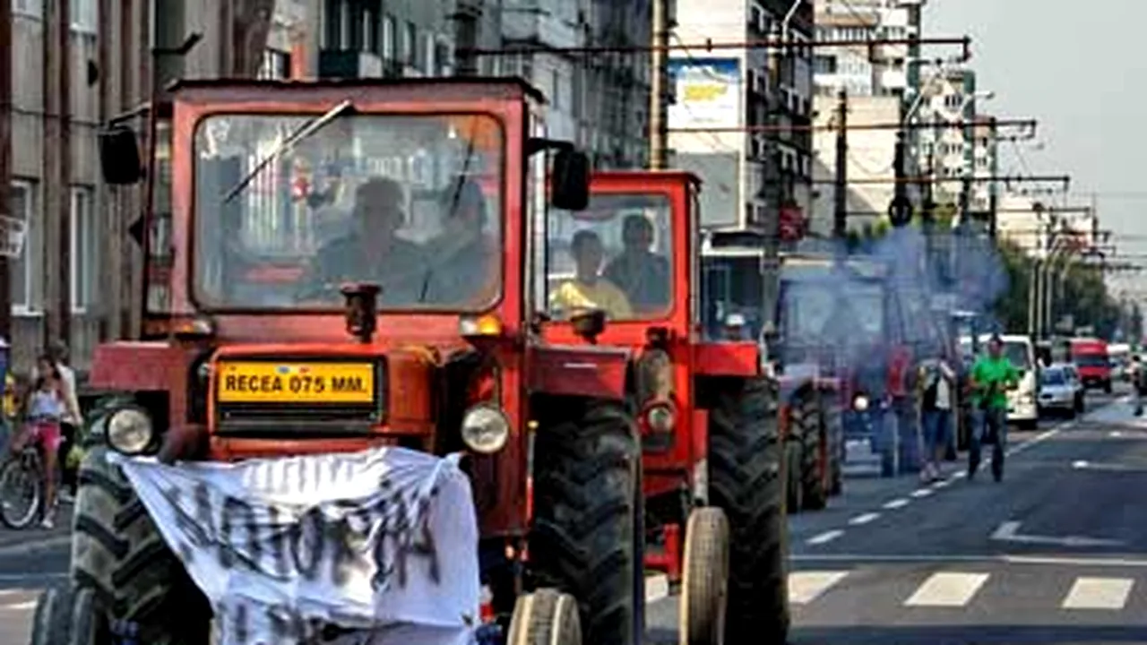 Agricultorii au protestat astăzi în Capitală şi în alte 14 judeţe (Galerie Foto)
