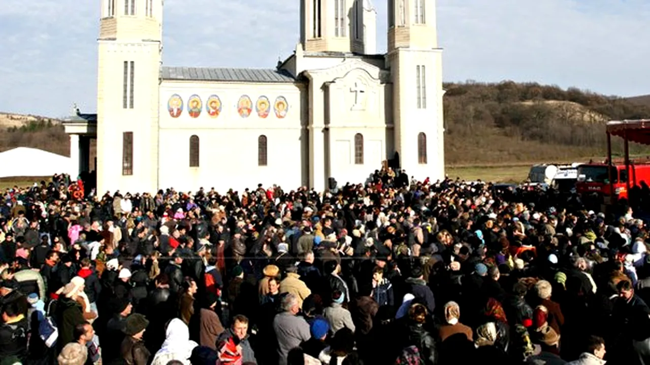 Credincioşii îl prăznuiesc, vineri, pe Sfântul Apostol Andrei, ocrotitorul României