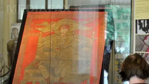 Steagul lui Ştefan cel Mare, restaurat timp de şapte ani, a fost prezentat la Muzeul de Istorie