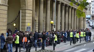 #vreaupreşedinte Diaspora şi preşedintele din online. Cât de mult contează votul românilor din străinătate