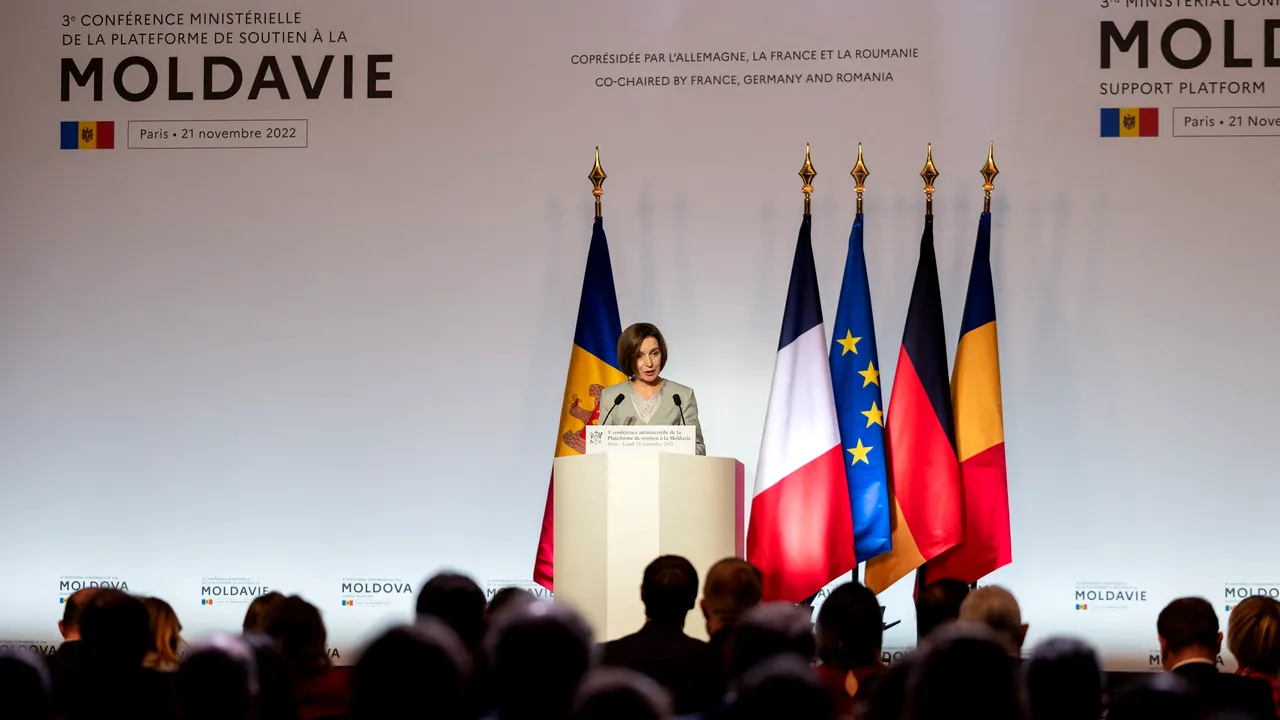 Criza energetică se acutizează în Republica Moldova. Populaţia se pregăteşte pentru o iarnă grea. Aliaţii occidentali promit mai mult sprijin