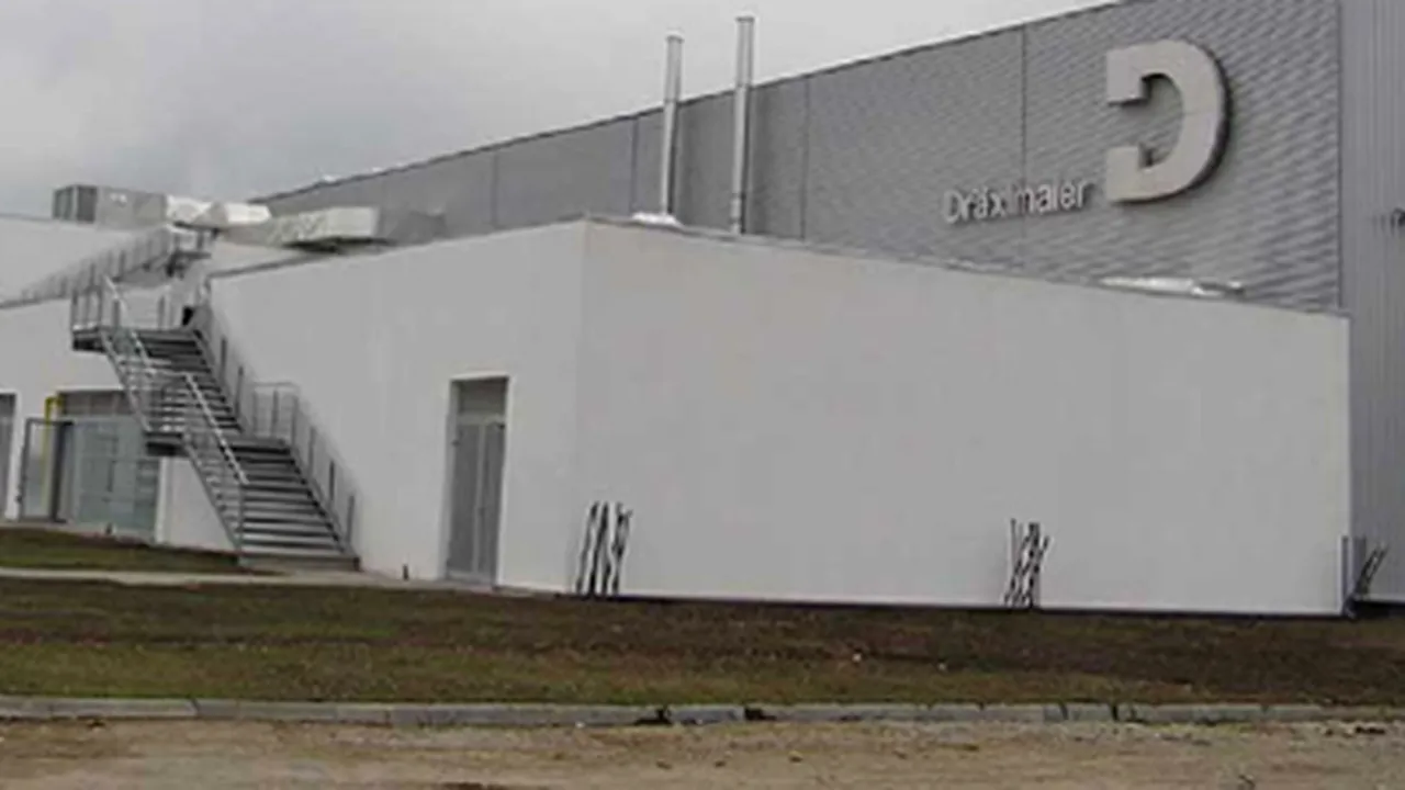 Aproximativ 900 de angajaţi ai Dräexlmaier Hunedoara au reînceput lucrul