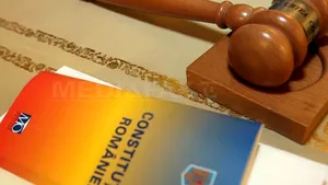 Boboc: Candidaţii pentru funcţia de judecător la CC, audiaţi miercuri. Propunere, făcută doar de PSD