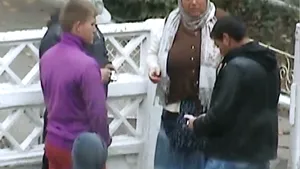 Dragnea prezintă un film cu oameni în faţa unei secţii de vot: Sunt apropiaţi ai ACL, dădeau bani - VIDEO