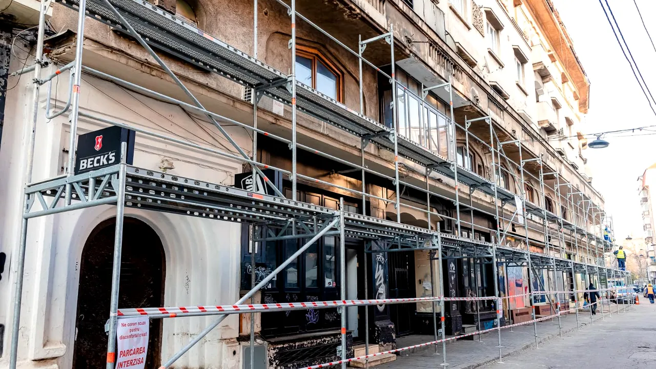 Cinci clădiri din Capitală urmează să fie consolidate, anunţă Nicuşor Dan