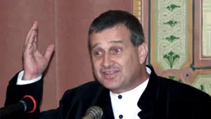 Dinescu îl susţine pe Laszlo Borbely la Primăria Târgu-Mureş