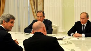 John Kerry se va întâlni cu Vladimir Putin şi Serghei Lavrov marţi, la Soci