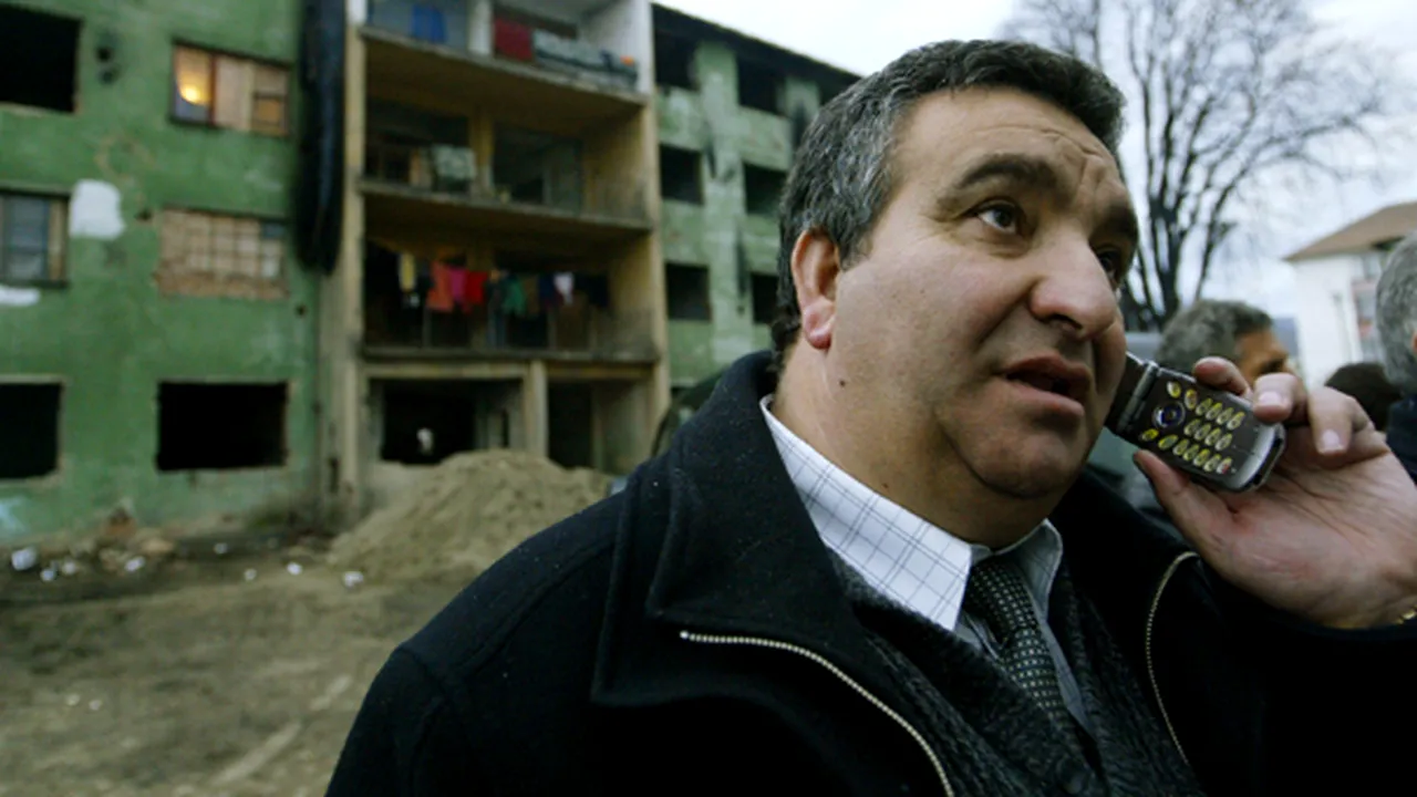 Florin Cioabă a comandat din Italia o plachetă de mulţumire pentru Madonna