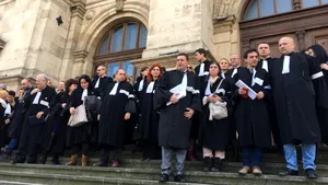 Ministerul Justiţiei, Uniunea Barourilor şi Ministerul Public au semnat protocolul privind onorariile avocaţilor 