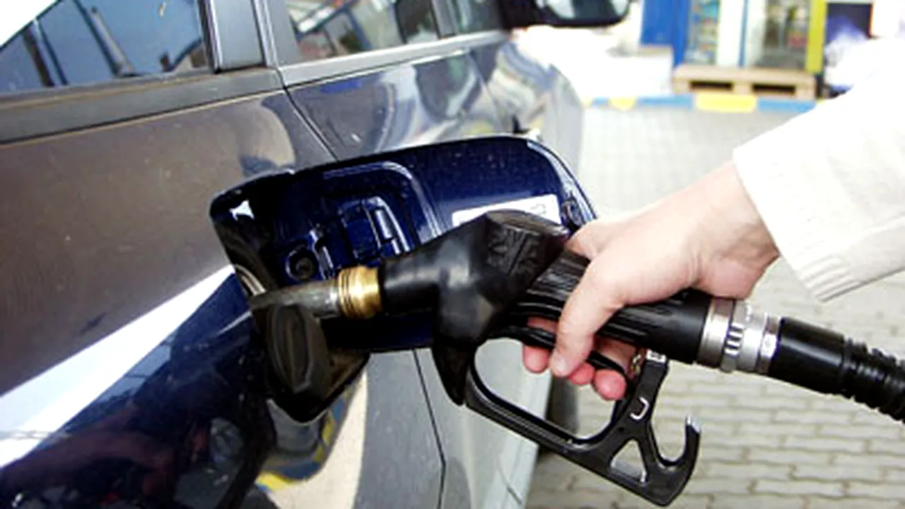 Piaţa carburanţilor va resimţi mai acut criza economică în al doilea semestru