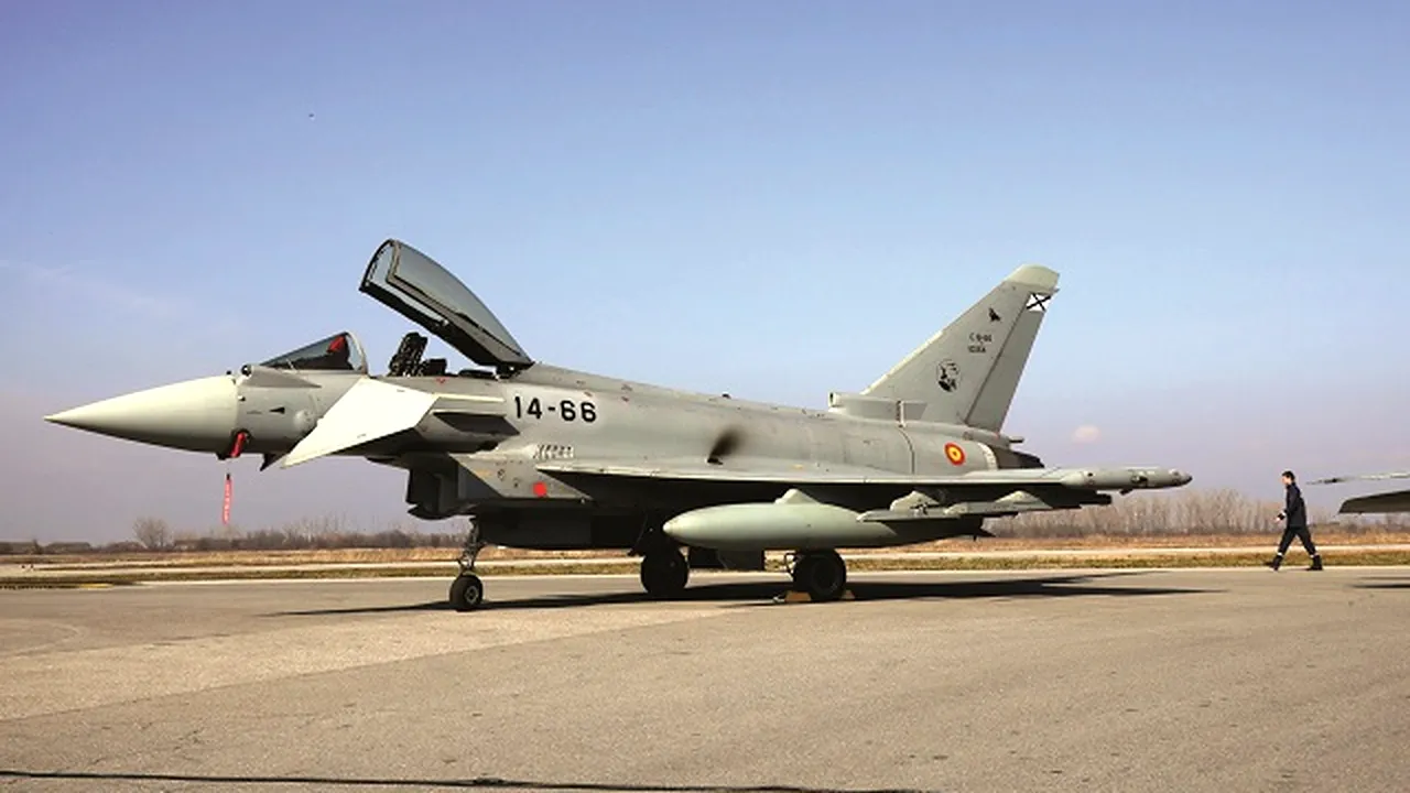 Exerciţiu NATO în spaţiul aerian al României cu peste 20 de aeronave de luptă