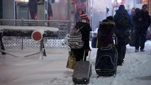 Şcolile şi grădiniţele rămân închise în Bucureşti până luni, 16 ianuarie