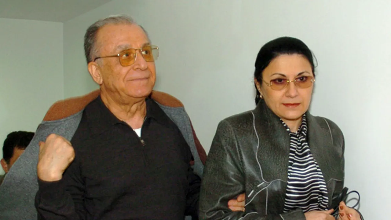 Andronescu: Sper ca preşedintele Iliescu să revină asupra deciziei
