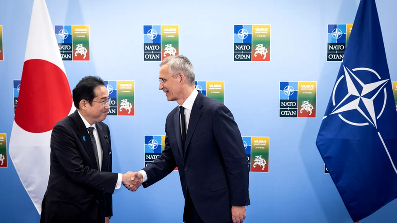 Secretarul general al NATO: niciun partener nu este mai apropiat decât Japonia