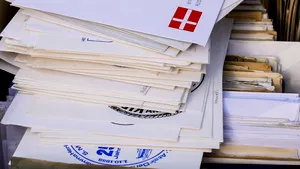 AEP a anunţat câte plicuri care conţin voturi prin corespondenţă au fost validate, cu trei zile înainte de alegeri