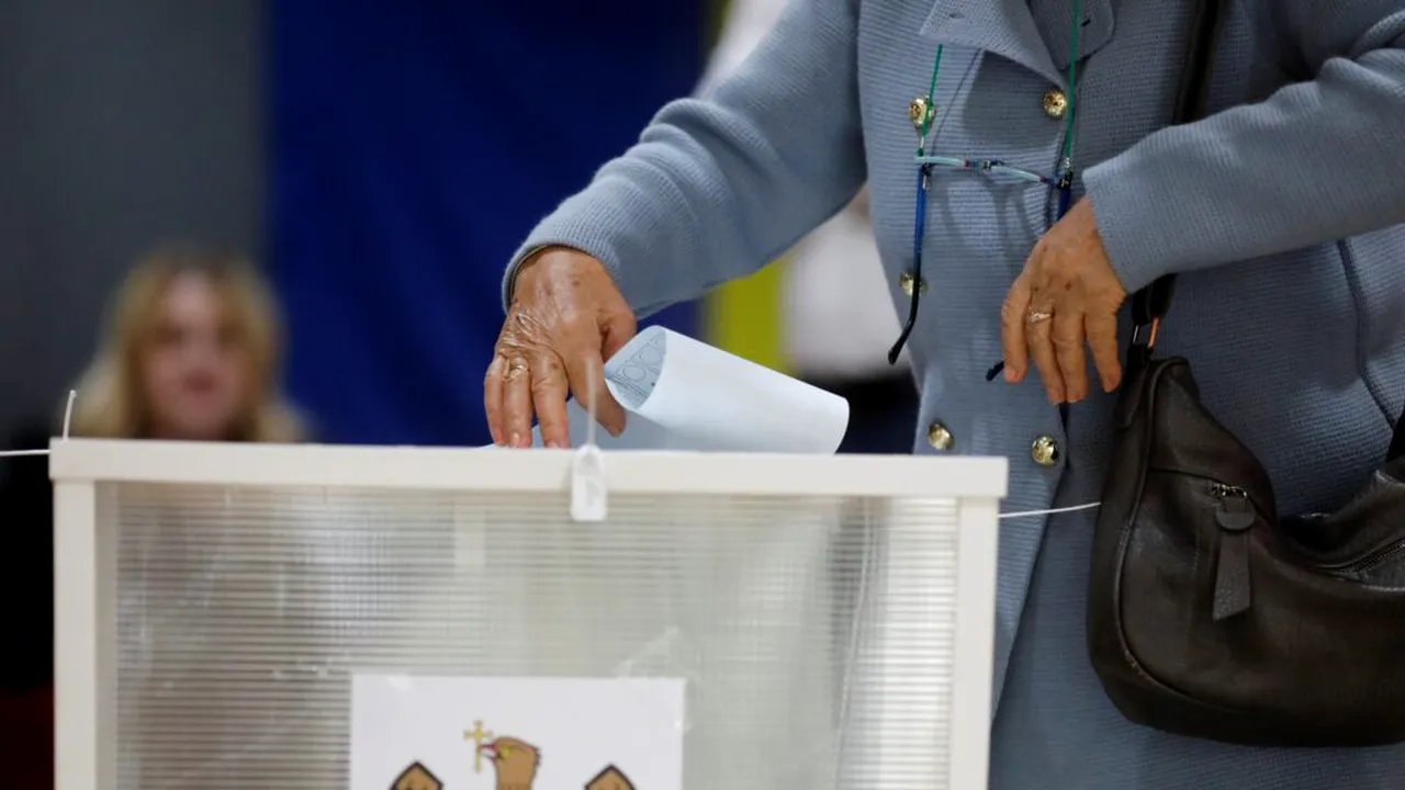Peste 15.700 de cetățeni au votat în România la alegerile din Republica Moldova, până la ora 14:00