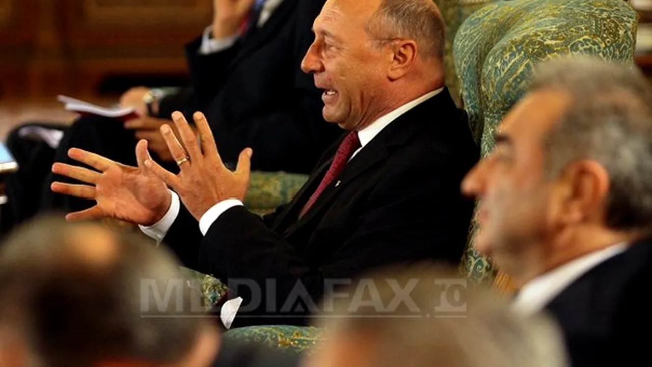 Băsescu: Privatizarea companiilor de stat, pregătită mai bine, pentru a nu decredibiliza tot procesul