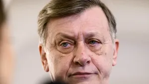 Crin Antonescu: România nu se confruntă cu fascism, ci cu un fel de extremism și nihilism social