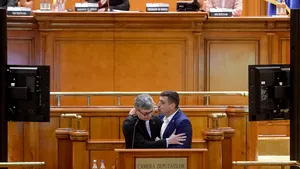 Reguli noi după incidentele din Parlament: LIVE-urile şi bannerele interzise, parlamentarii agresivi vor putea fi evacuaţi