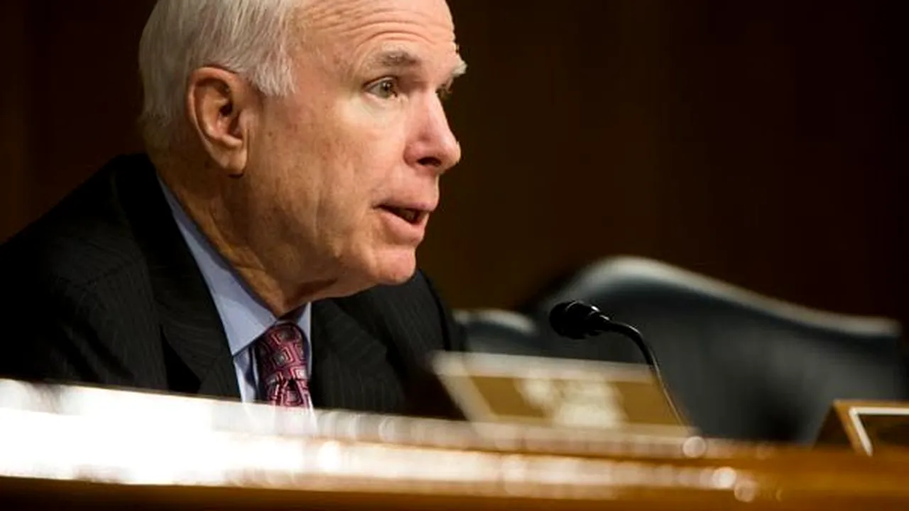 John McCain regretă că Statele Unite nu oferă ajutor militar Ucrainei împotriva Rusiei