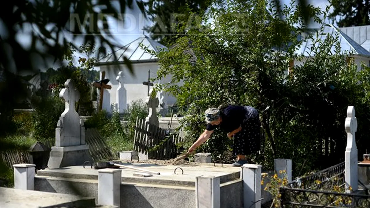 Patriarhie: Societăţile din cimitirele parohiale au contract de prestări servicii şi plătesc impozit