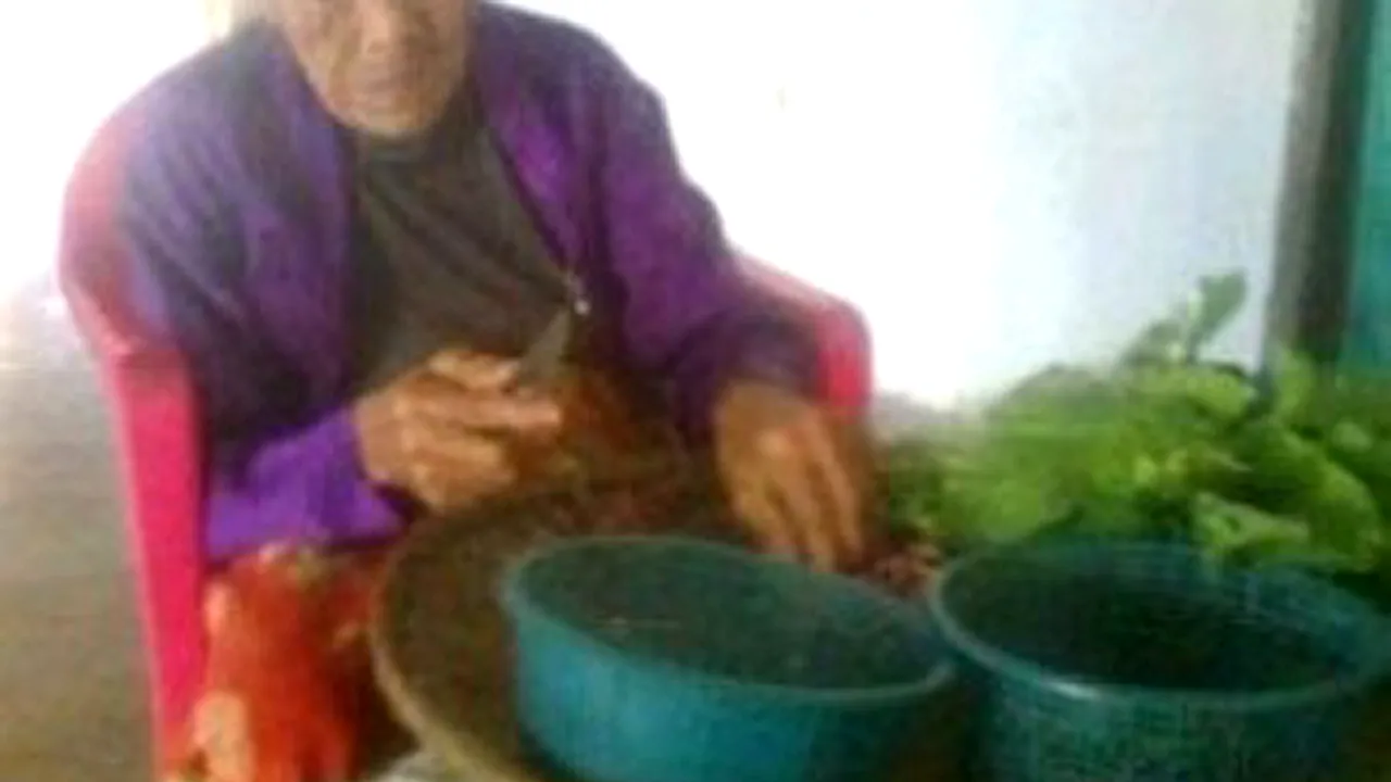 O femeie din Indonezia susţine că are 157 de ani