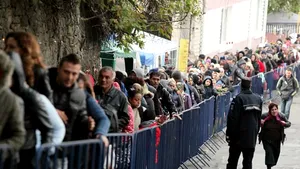 Iaşi: Peste 250.000 de pelerini din întreaga ţară, aşteptaţi la moaştele Sfintei Cuvioase Parascheva