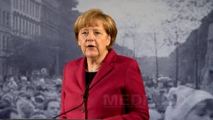 Merkel consideră demolarea Zidului Berlinului un semn de speranţă pentru Ucraina, Siria şi Irak