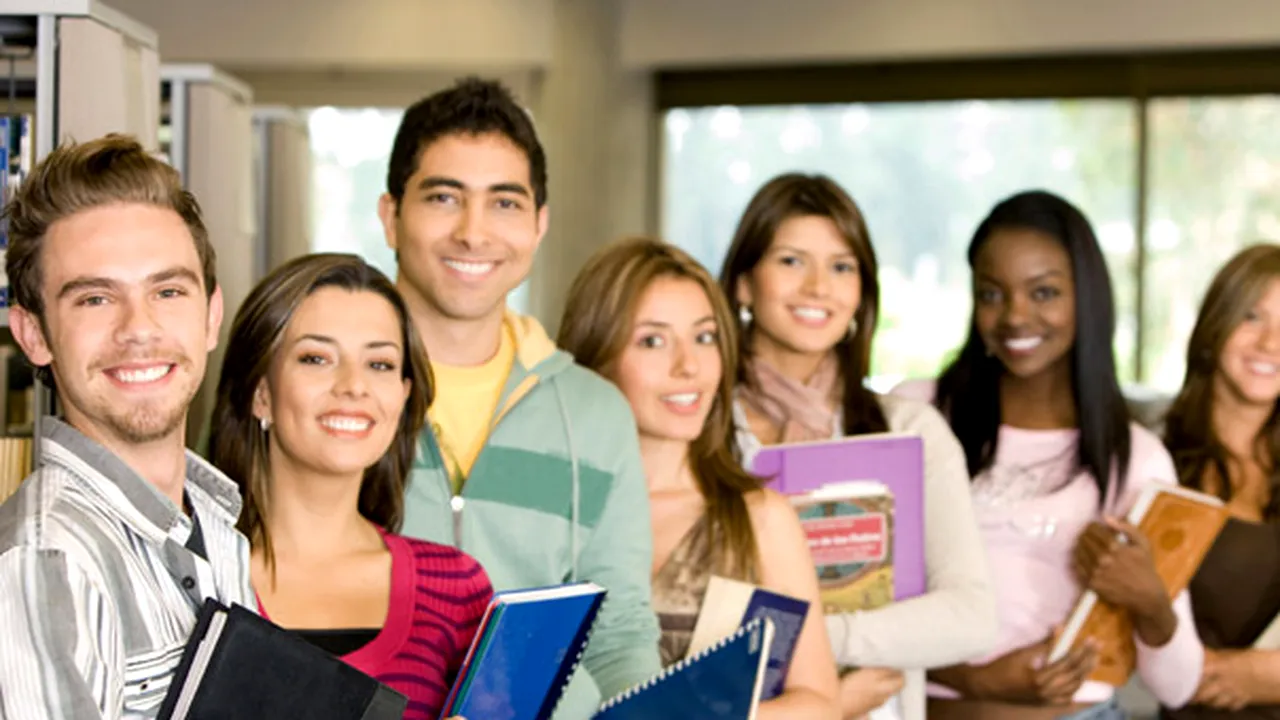 Târgul internaţional de universităţi RIUF are loc în acest weekend, la Bucureşti