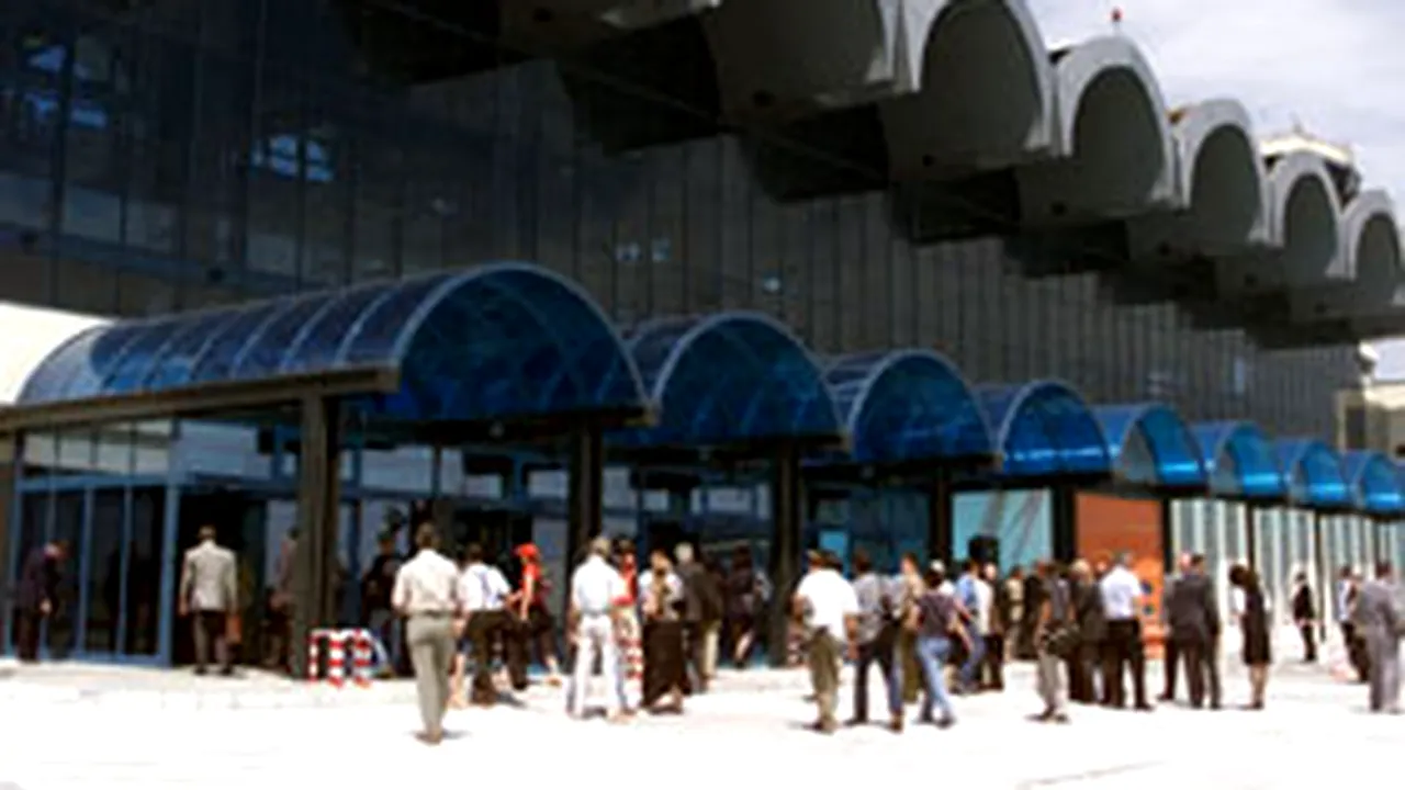 Întârzieri pe Aeroportul Otopeni