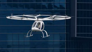 O companie aeriană din SUA vrea să cumpere taxiuri zburătoare pentru cursele către aeroport