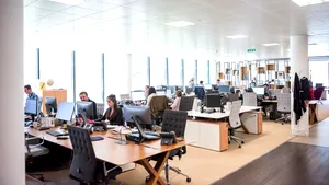 5 dotări esenţiale, pentru clădiri moderne de birouri