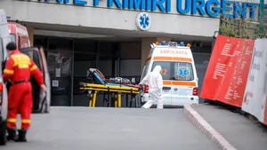 Two more deaths in patients with COVID-19. These are two women from Vrancea and Bucharest