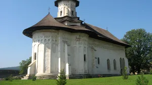 Mănăstirile Zamfira şi Probota vor fi reabilitate din fonduri europene