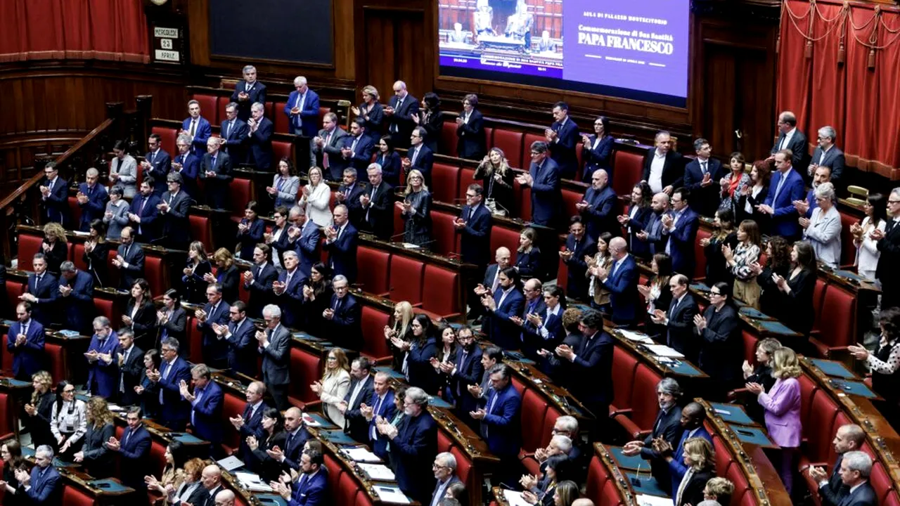 Italia redefinește legea privind violența sexuală pentru a include în mod explicit consimțământul. Ce pedeapsă riscă agresorii?