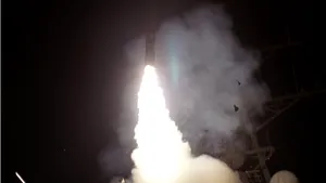 Bombardamentele coaliţiei internaţionale au încetat duminică dimineaţa în Libia