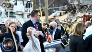 Joe Biden a vizitat zonele calamitate din statul Kentucky 