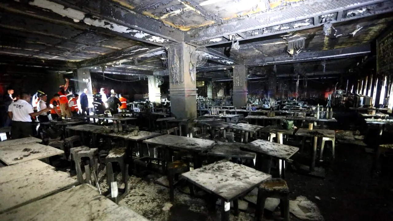 Numărul morților în urma incendiului din Bangkok a ajuns la 30. Peste 70 de persoane sunt încă internate în spital