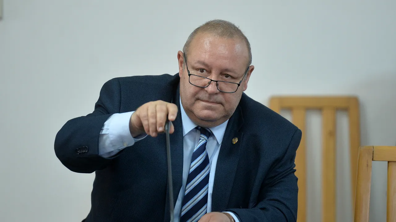Daniel Fenechiu: O alianţă PNL-PSD este o himeră