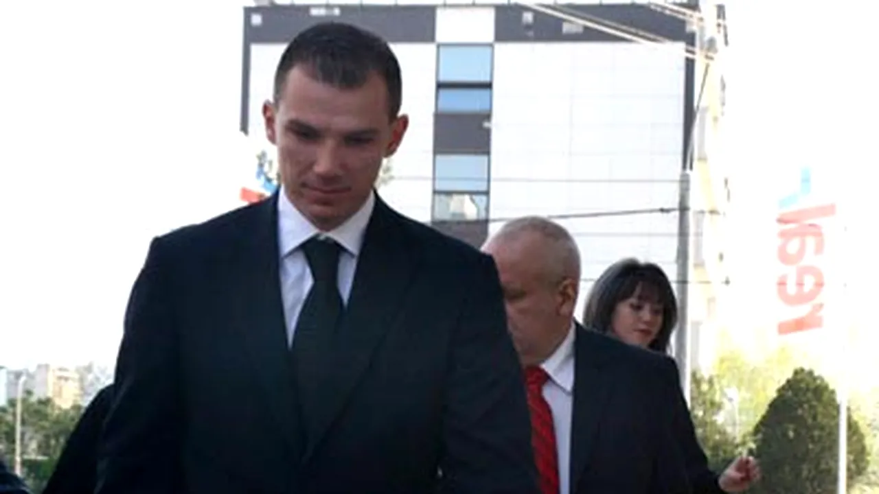 Arbitrul Aurelian Bogaciu rămâne în arest