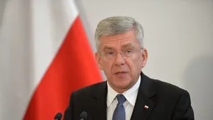 Şeful Senatului polonez îndeamnă compatrioţii din întreaga lume să reclame 